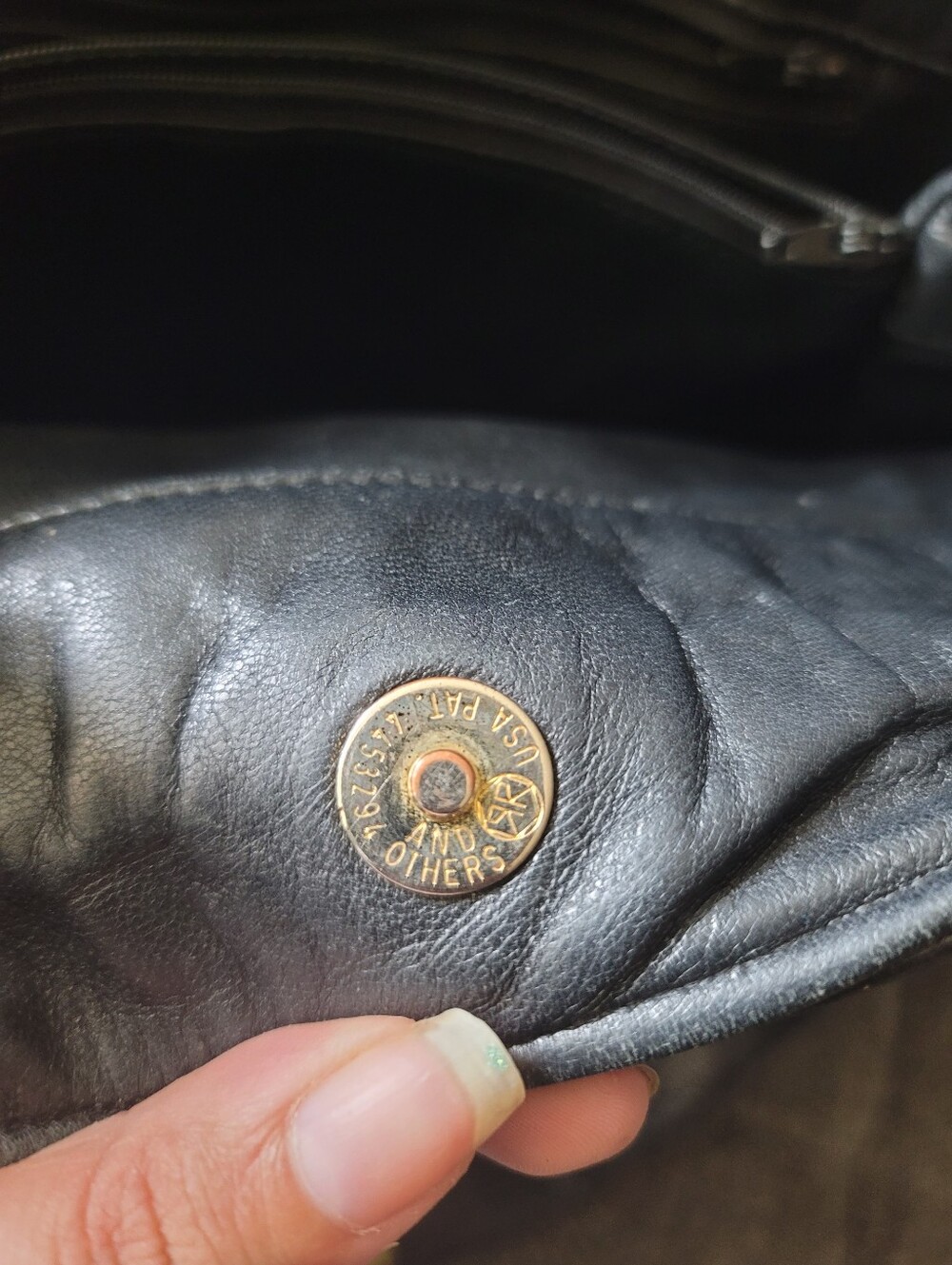 Sharif Vintage 80s Leather Shoulder Bag - Picture 7 of 12